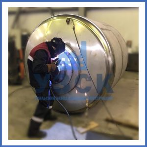 Купить баки и ёмкости из нержавеющей стали от завода УЗСК в Первоуральске